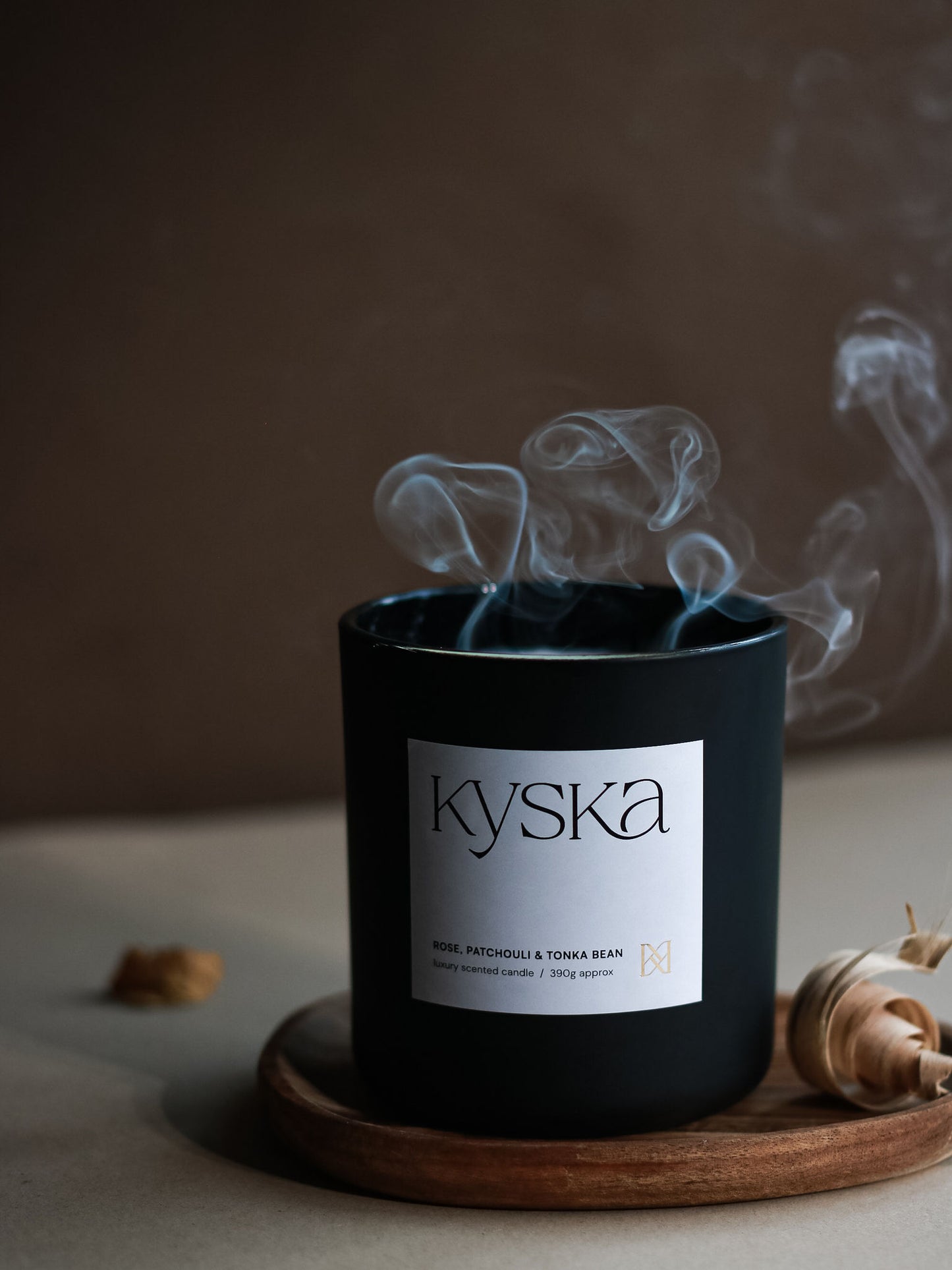 Luxury Scented Candle - Rose, Patchouli & Tonka Bean