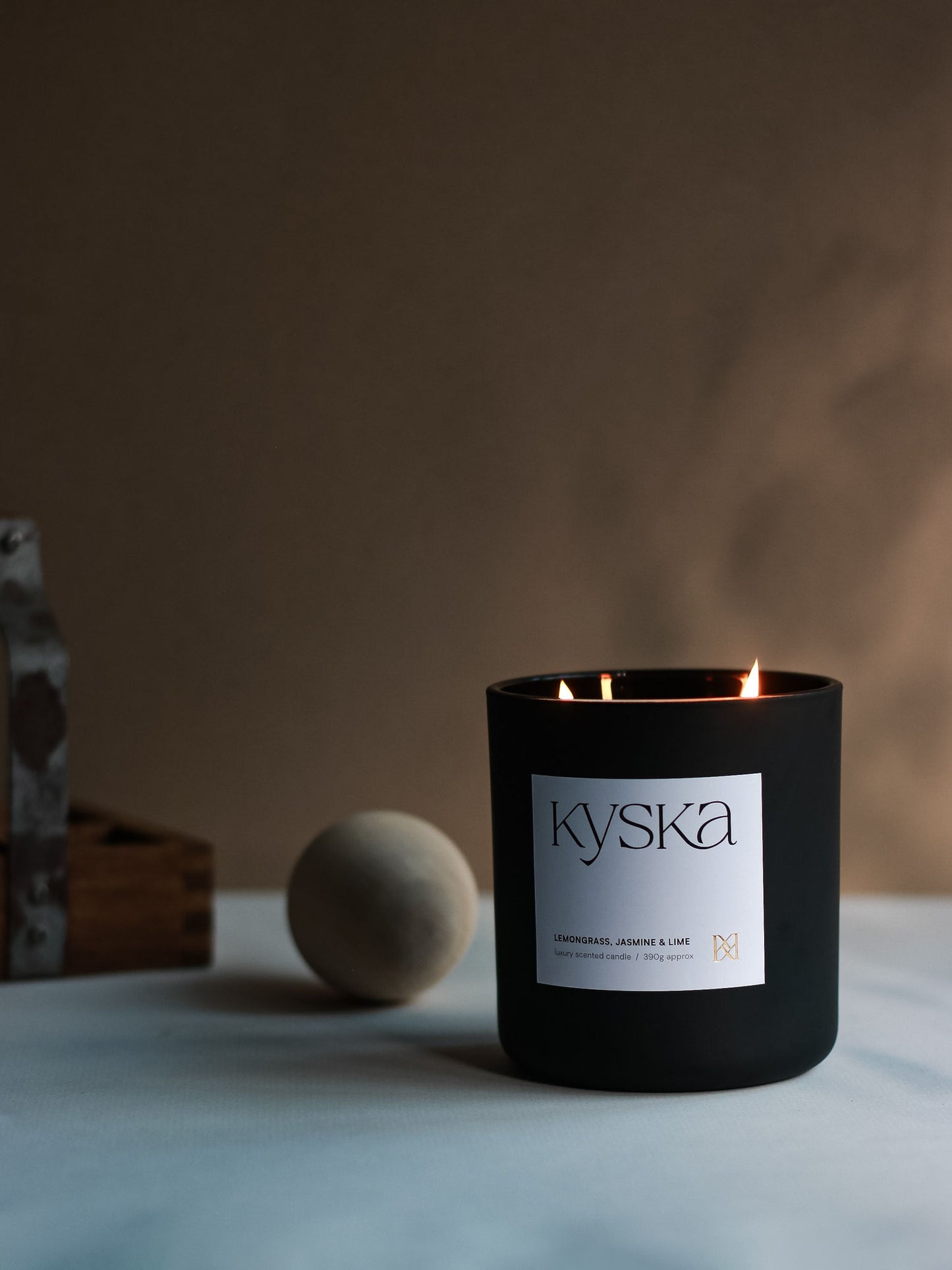 Luxury Scented Candle - Lemongrass Jasmine & Lime